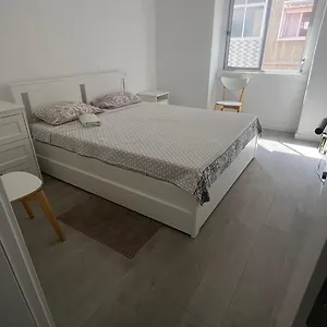  Quarto em Acomodações Particulares Canto Elegante